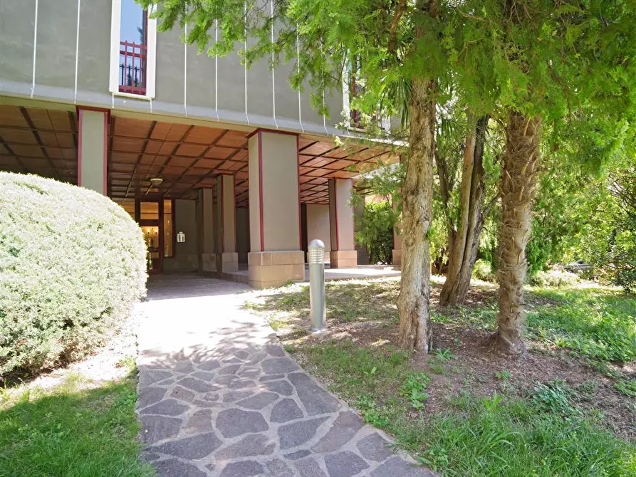 Immagine 37 di Stanza singola in affitto  in Via Belvedere 35 a Lecco