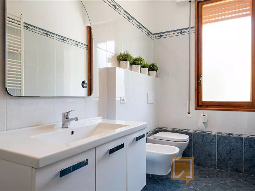 Immagine 5 di Stanza singola in affitto  in Via cecioni a Firenze