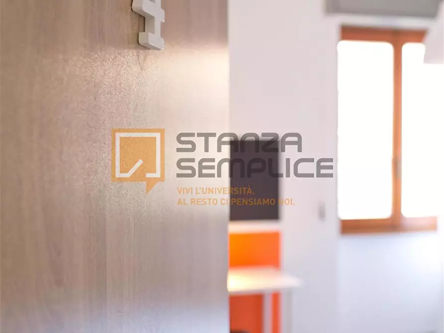 Immagine 4 di Stanza singola in affitto  in Via Piave, 15 a Varese