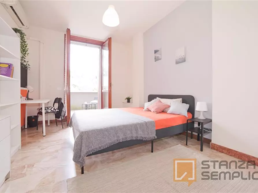 Immagine 1 di Stanza singola in affitto  in Via Belvedere 35 a Lecco