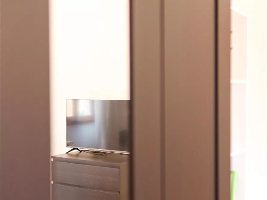 Immagine 2 di Stanza singola in affitto  in Via Piave, 15 a Varese