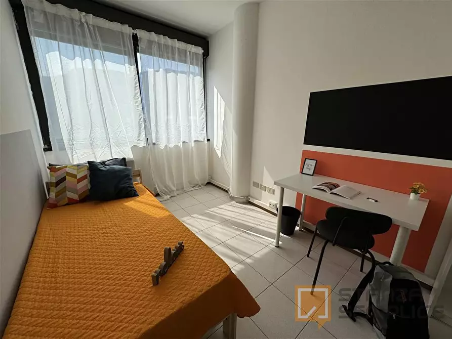 Immagine 5 di Stanza singola in affitto  in Via Zambra, 11 a Trento