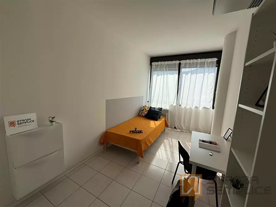 Immagine 2 di Stanza singola in affitto  in Via Zambra, 11 a Trento