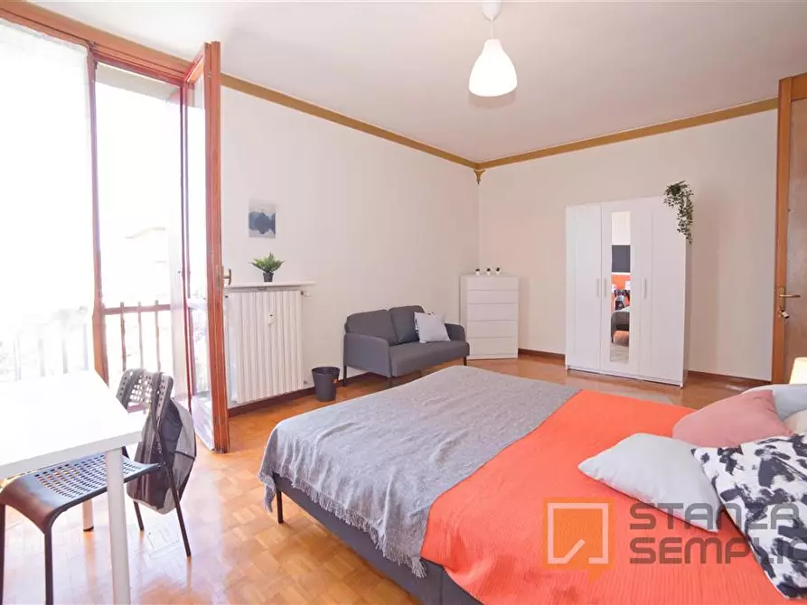 Immagine 3 di Stanza singola in affitto  in Via Belvedere 35 a Lecco