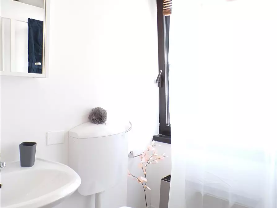 Immagine 13 di Stanza singola in affitto  in Via Zambra, 11 a Trento