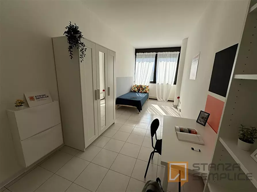 Immagine 5 di Stanza singola in affitto  in Via Zambra, 11 a Trento