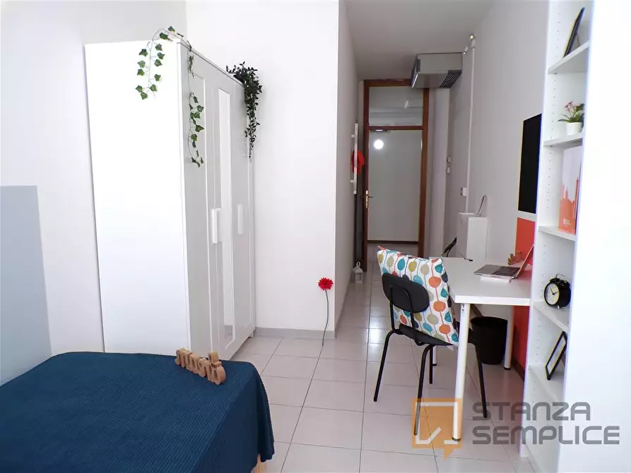 Immagine 5 di Stanza singola in affitto  in Via Zambra, 11 a Trento