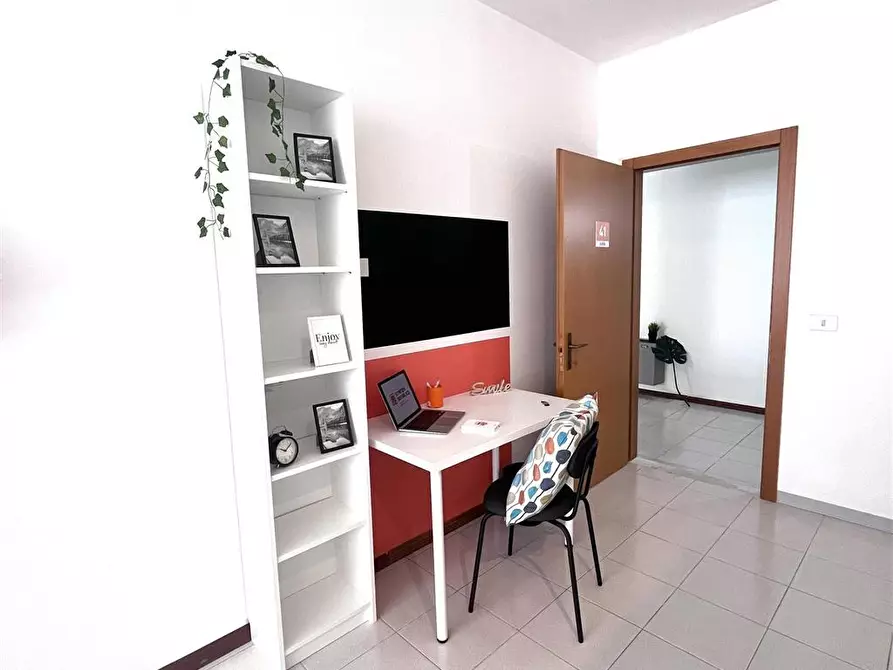 Immagine 5 di Stanza singola in affitto  in Via Zambra, 11 a Trento