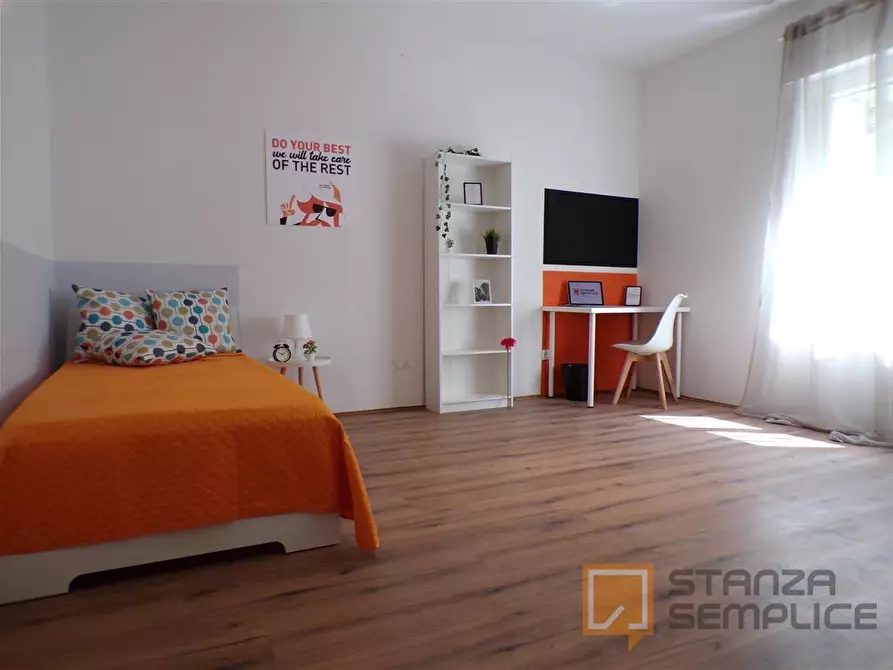 Immagine 4 di Stanza singola in affitto  in Via Edmund Mach, 6 a Trento