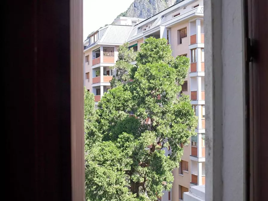 Immagine 2 di Stanza singola in affitto  in Via Belvedere 35 a Lecco