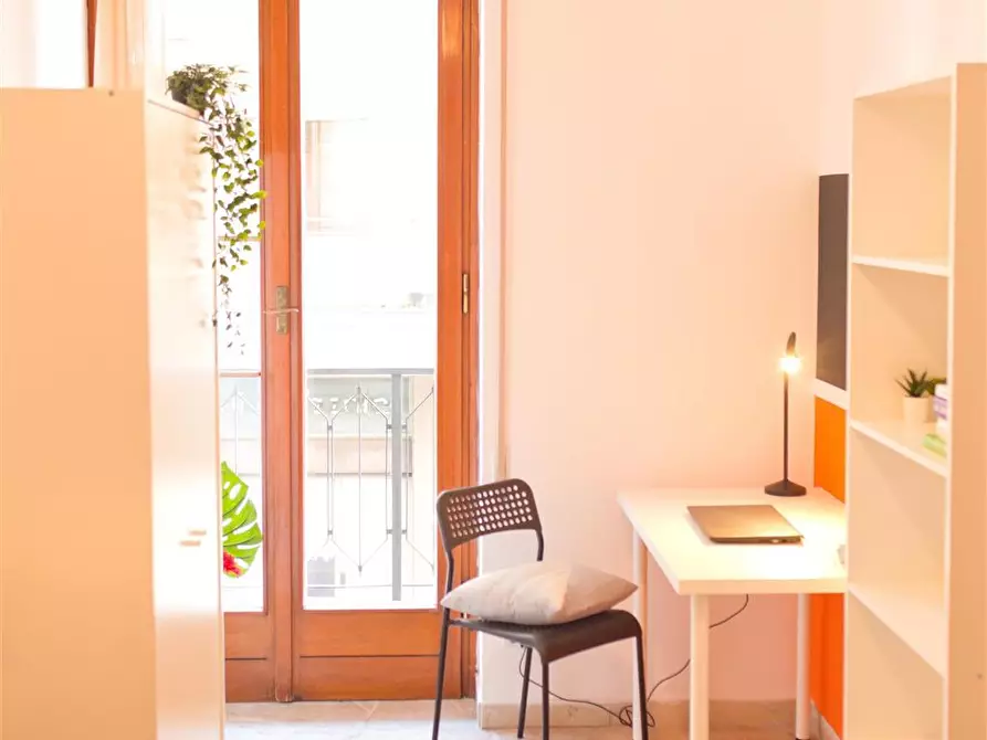 Immagine 1 di Stanza singola in affitto  in Via Piave, 15 a Varese