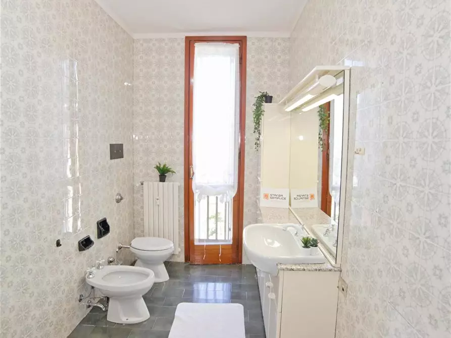 Immagine 22 di Stanza singola in affitto  in Via Belvedere 35 a Lecco