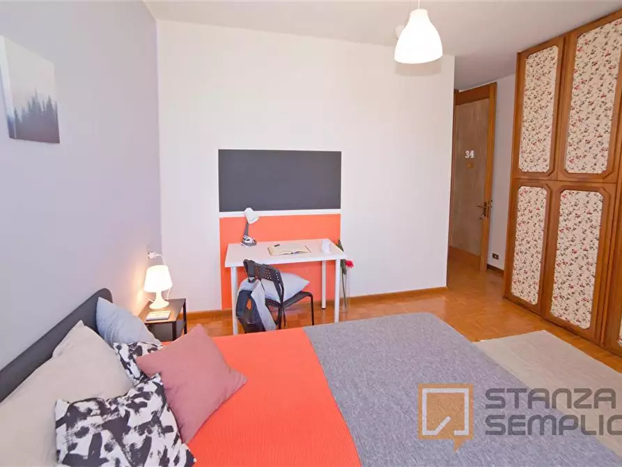 Immagine 4 di Stanza singola in affitto  in Via Belvedere 35 a Lecco