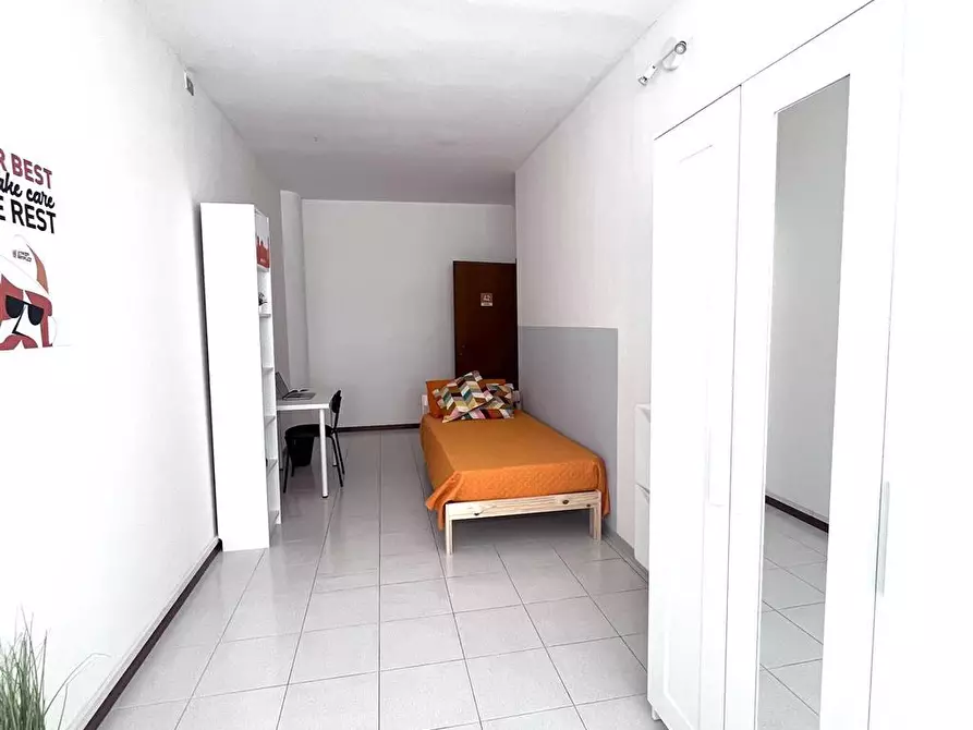 Immagine 3 di Stanza singola in affitto  in Via Zambra, 11 a Trento