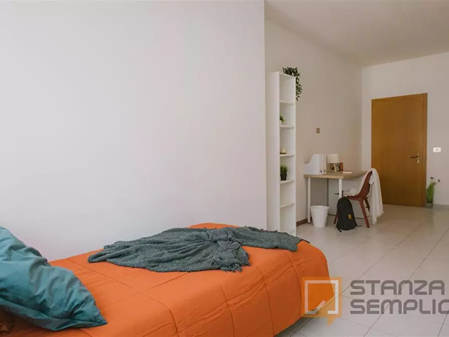 Immagine 3 di Stanza singola in affitto  in Via Zambra, 11 a Trento
