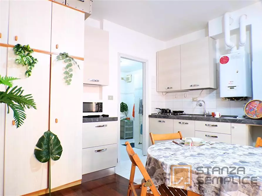 Immagine 12 di Stanza singola in affitto  in Via Dei Bibiena n 4 a Bologna