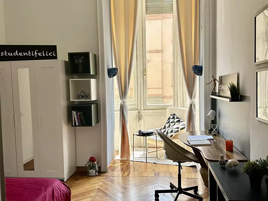 Immagine 2 di Stanza singola in affitto  in Via Nizza n.108 a Torino