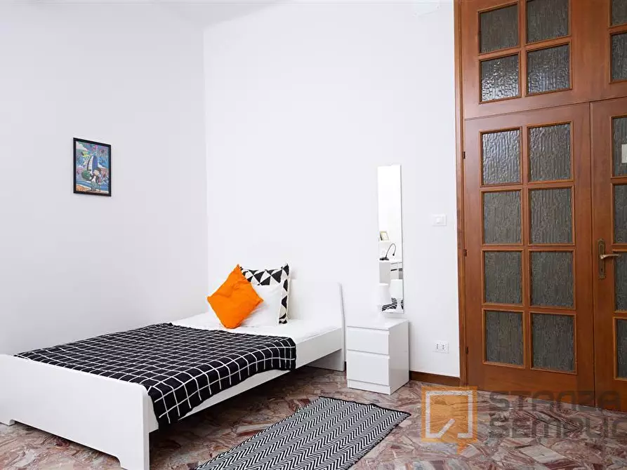 Immagine 4 di Stanza singola in affitto  in VIA GARIBALDI, 107 a Rimini