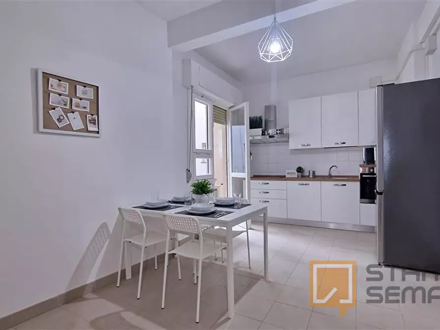 Immagine 6 di Stanza singola in affitto  in Lungotevere di Pietra Papa, 61  a Roma