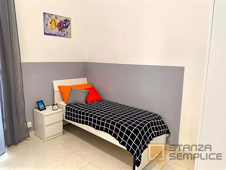 Immagine 5 di Stanza singola in affitto  in Vico Sedil Capuano 10  a Napoli