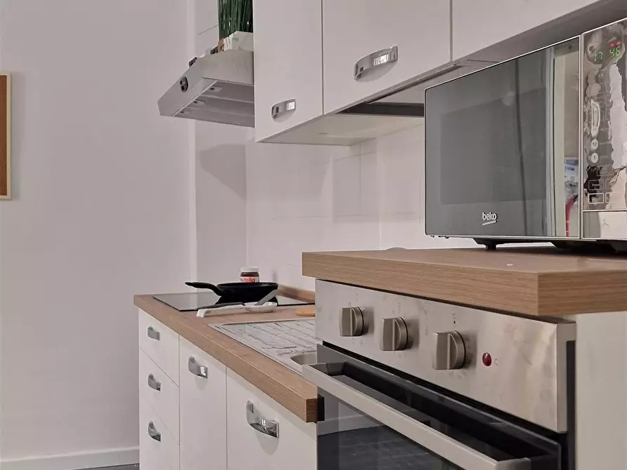 Immagine 8 di Stanza singola in affitto  in Lungotevere di Pietra Papa, 61  a Roma