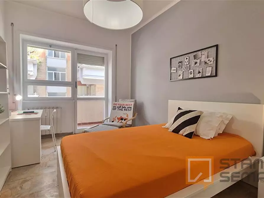 Immagine 4 di Stanza singola in affitto  in Lungotevere di Pietra Papa, 61  a Roma