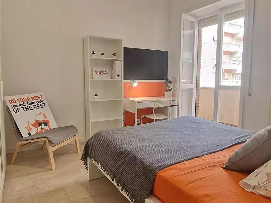 Immagine 6 di Stanza singola in affitto  in Lungotevere di Pietra Papa, 61  a Roma