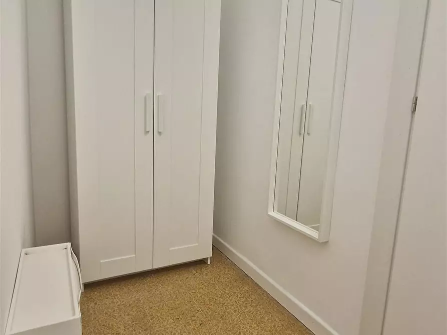 Immagine 5 di Stanza singola in affitto  in Lungotevere di Pietra Papa, 61  a Roma