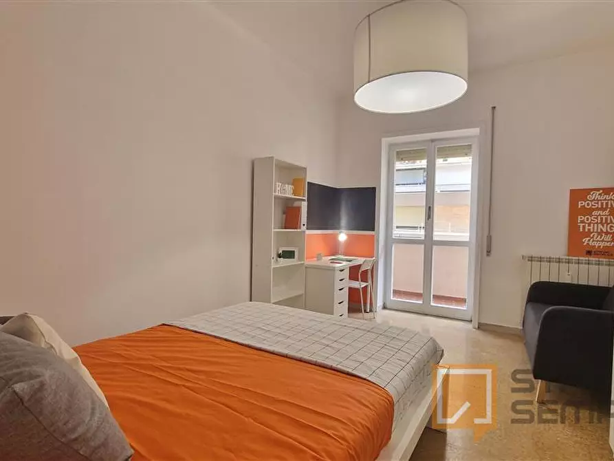 Immagine 4 di Stanza singola in affitto  in Lungotevere di Pietra Papa, 61  a Roma