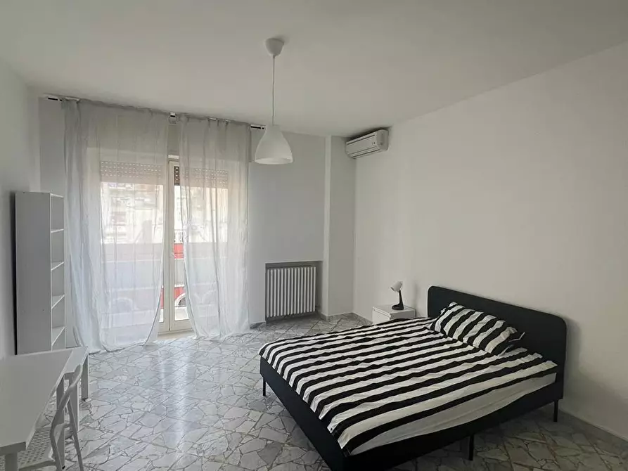 Immagine 1 di Stanza singola in affitto  in Via Davanzati 6 a Bari