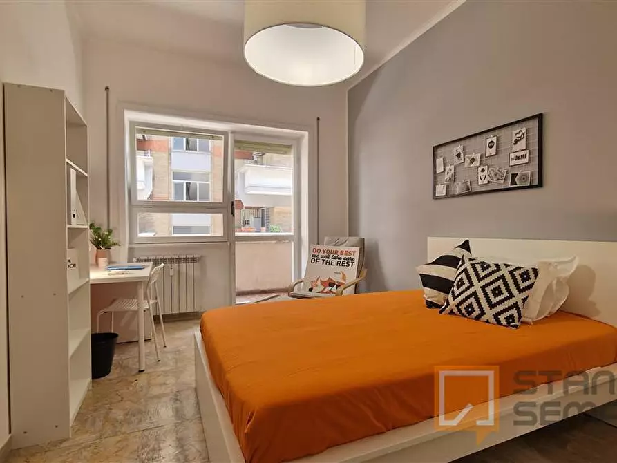 Immagine 5 di Stanza singola in affitto  in Lungotevere di Pietra Papa, 61  a Roma