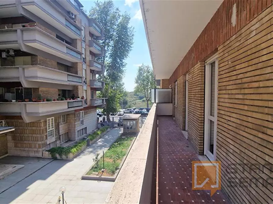 Immagine 15 di Stanza singola in affitto  in Lungotevere di Pietra Papa, 61  a Roma