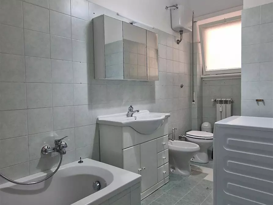 Immagine 12 di Stanza singola in affitto  in Lungotevere di Pietra Papa, 61  a Roma