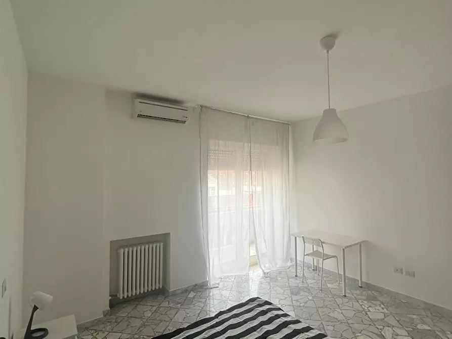 Immagine 1 di Stanza singola in affitto  in Via Davanzati 6 a Bari