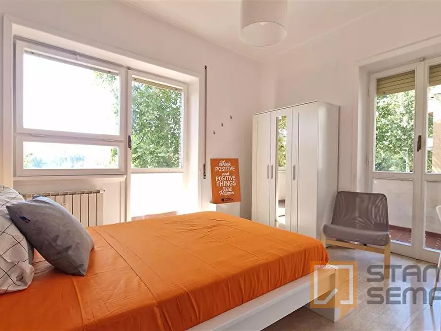 Immagine 1 di Stanza singola in affitto  in Via Lungotevere di Pietra Papa, 61  a Roma