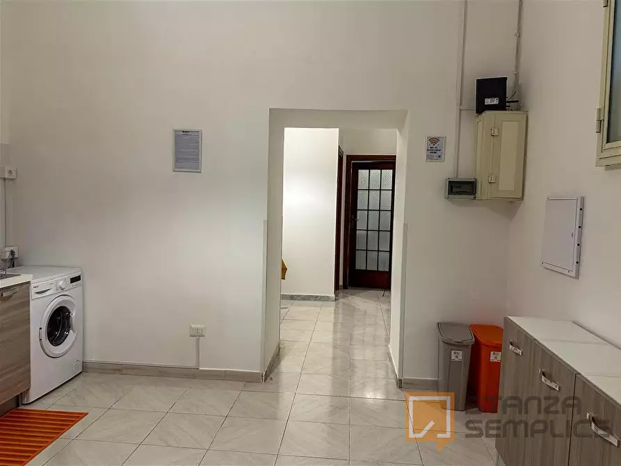 Immagine 9 di Stanza singola in affitto  in Vico Sedil Capuano 10  a Napoli