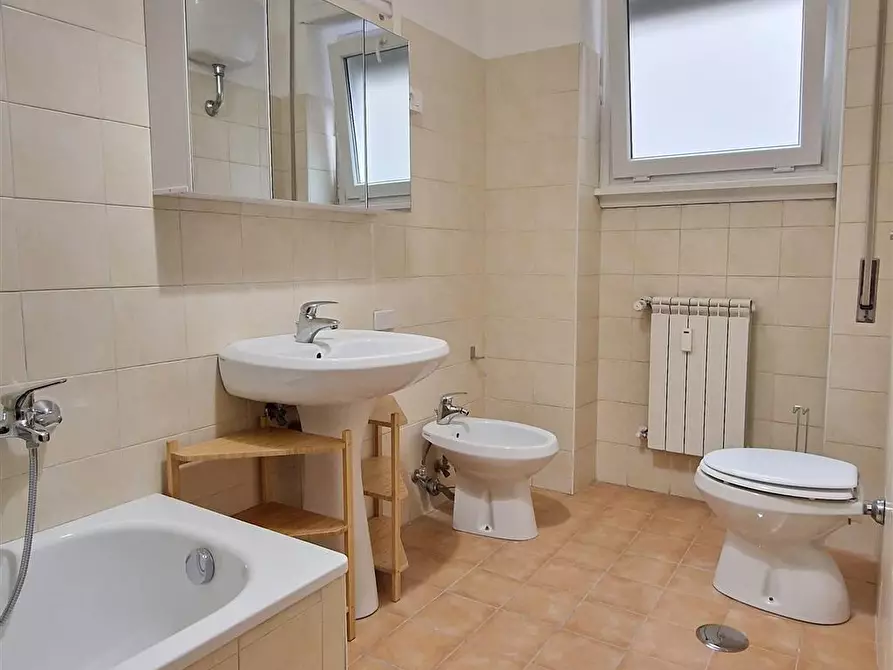 Immagine 7 di Stanza singola in affitto  in Lungotevere di Pietra Papa, 61  a Roma