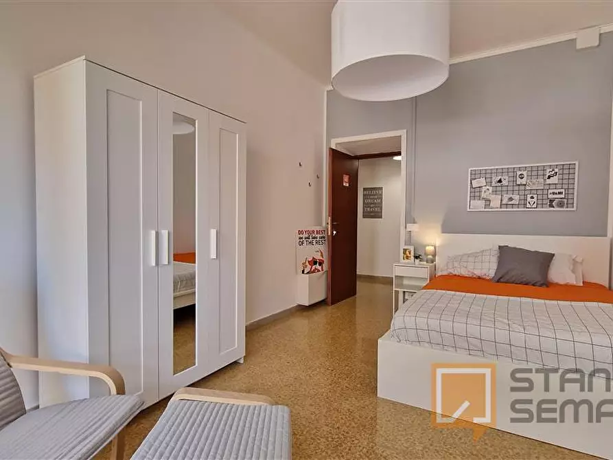 Immagine 3 di Stanza singola in affitto  in Lungotevere di Pietra Papa, 61  a Roma