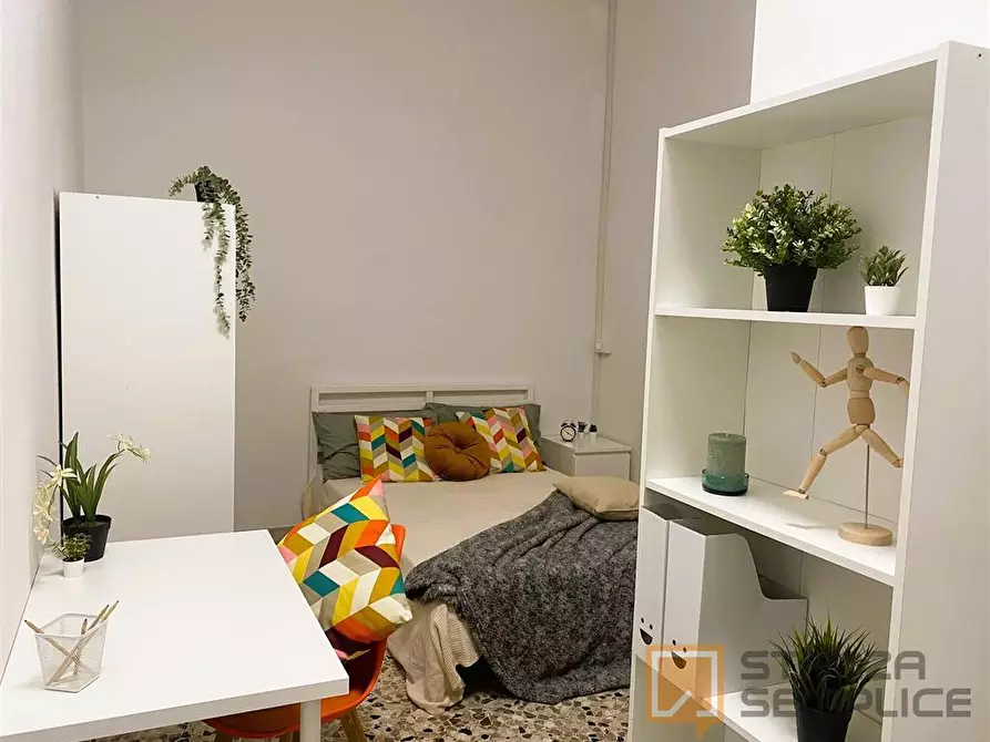 Immagine 3 di Stanza singola in affitto  in Vicolo Franco Villa 1 a Reggio Nell'emilia