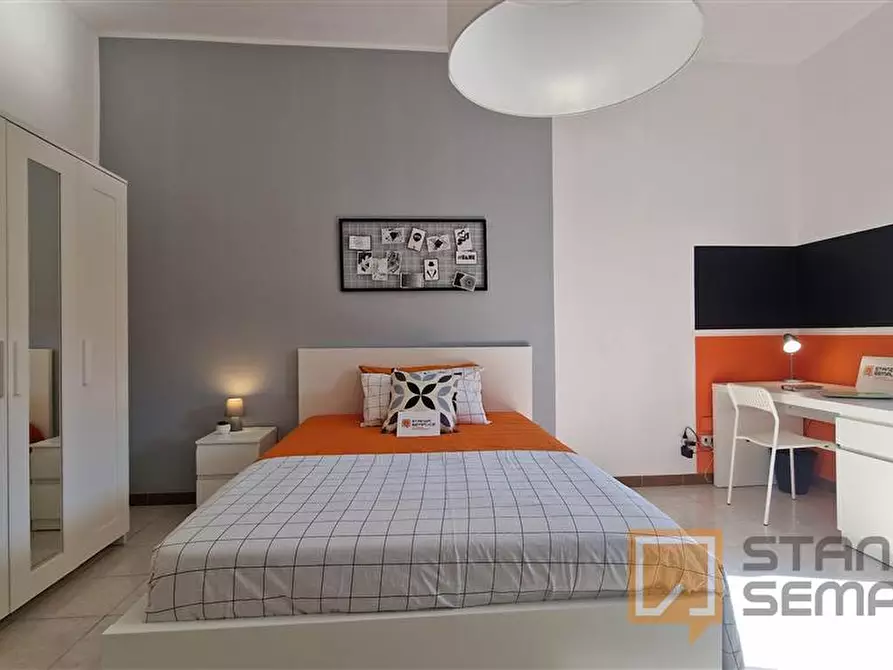 Immagine 1 di Stanza singola in affitto  in Via Ostiense, 353 a Roma