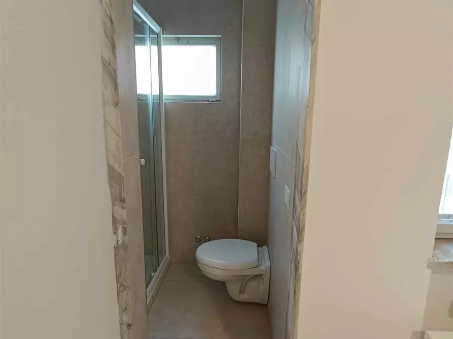 Immagine 4 di Stanza singola in affitto  in Piazza Garibaldi 6 a Bari