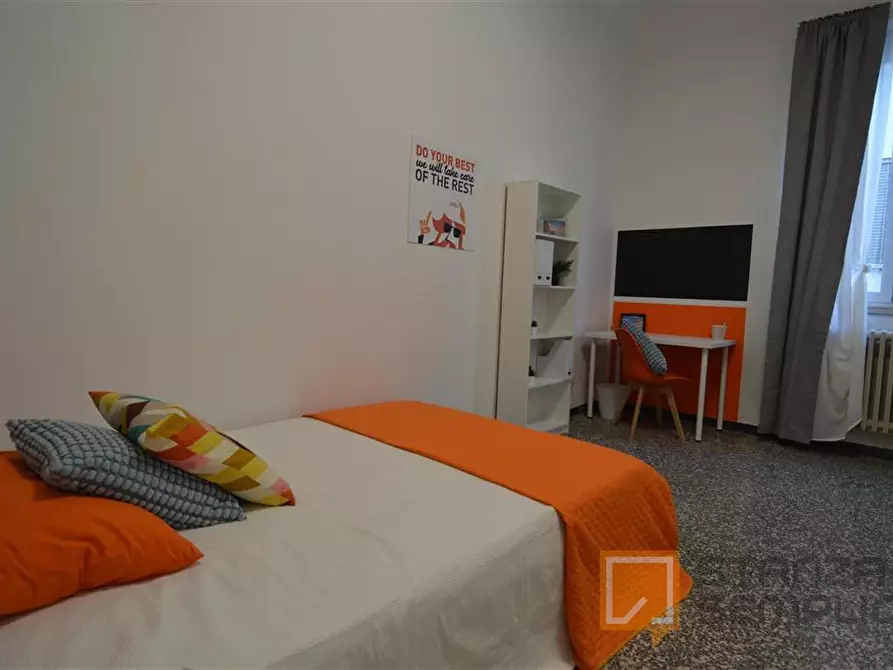 Immagine 2 di Stanza singola in affitto  in Vicolo Franco Villa 1 a Reggio Nell'emilia