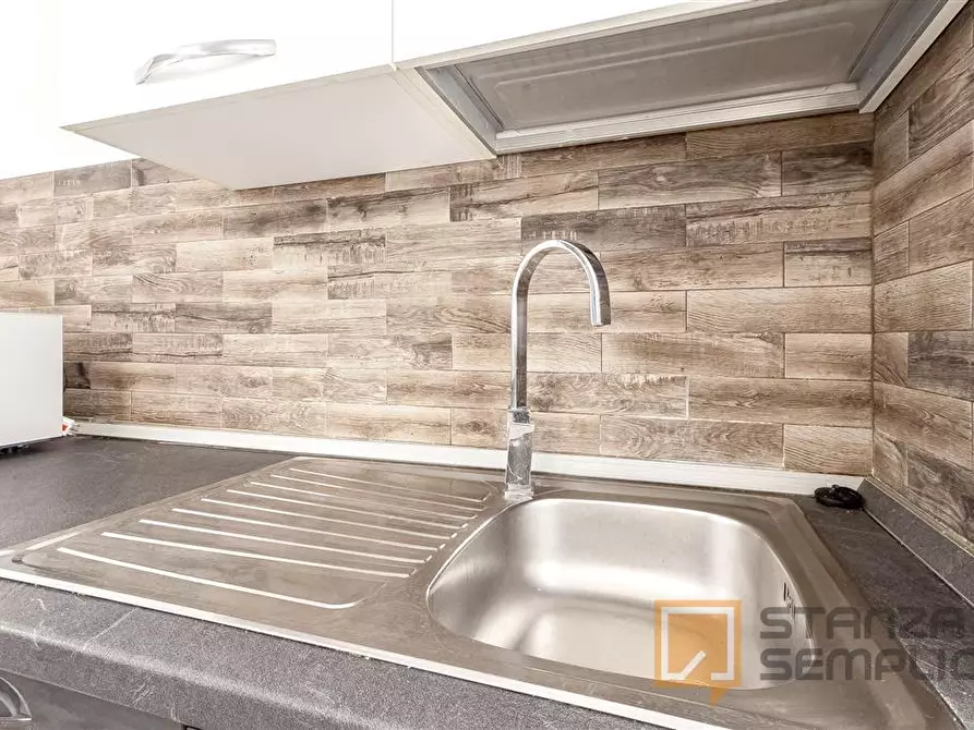 Immagine 8 di Stanza singola in affitto  in Via Napoli 84 a Sassari