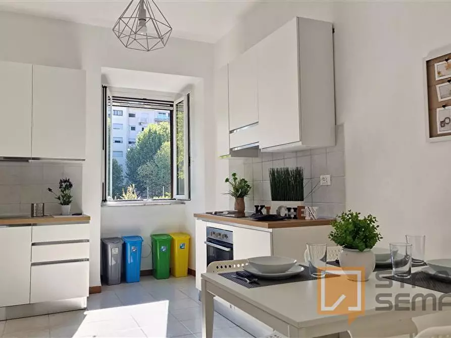 Immagine 14 di Stanza singola in affitto  in Via Ostiense, 353 a Roma