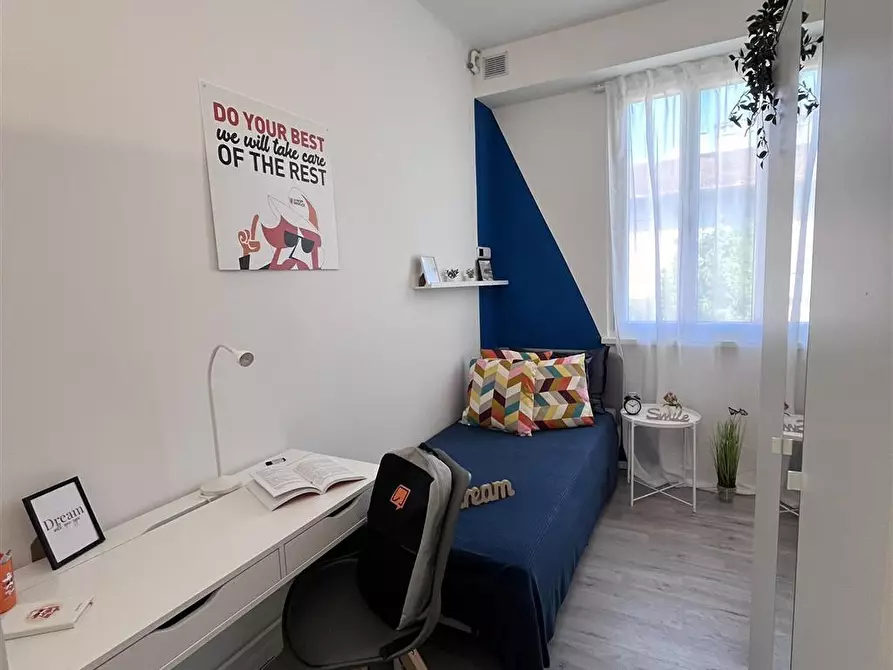 Immagine 1 di Stanza singola in affitto  in Via Fabio Filzi, 10 a Trento