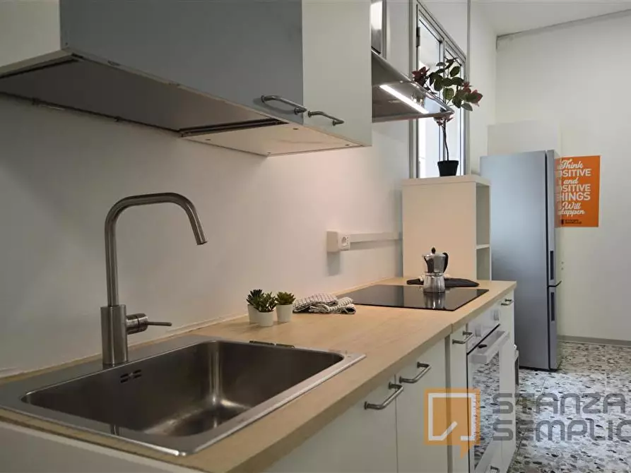 Immagine 20 di Stanza singola in affitto  in Vicolo Franco Villa 1 a Reggio Nell'emilia