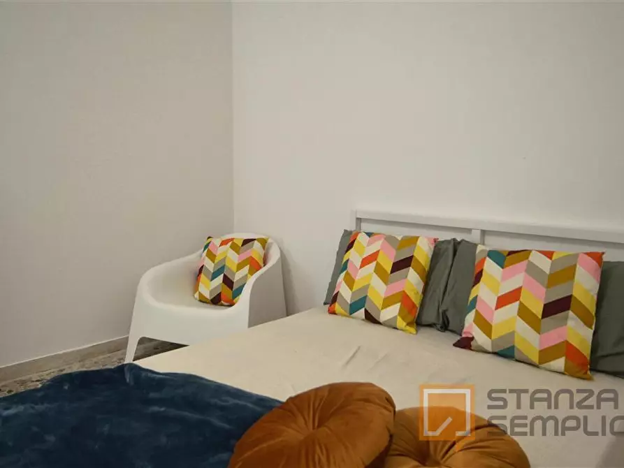 Immagine 9 di Stanza singola in affitto  in Vicolo Franco Villa 1 a Reggio Nell'emilia