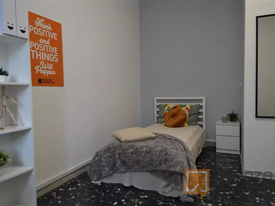 Immagine 1 di Stanza singola in affitto  in Vicolo Franco Villa 1 a Reggio Nell'emilia