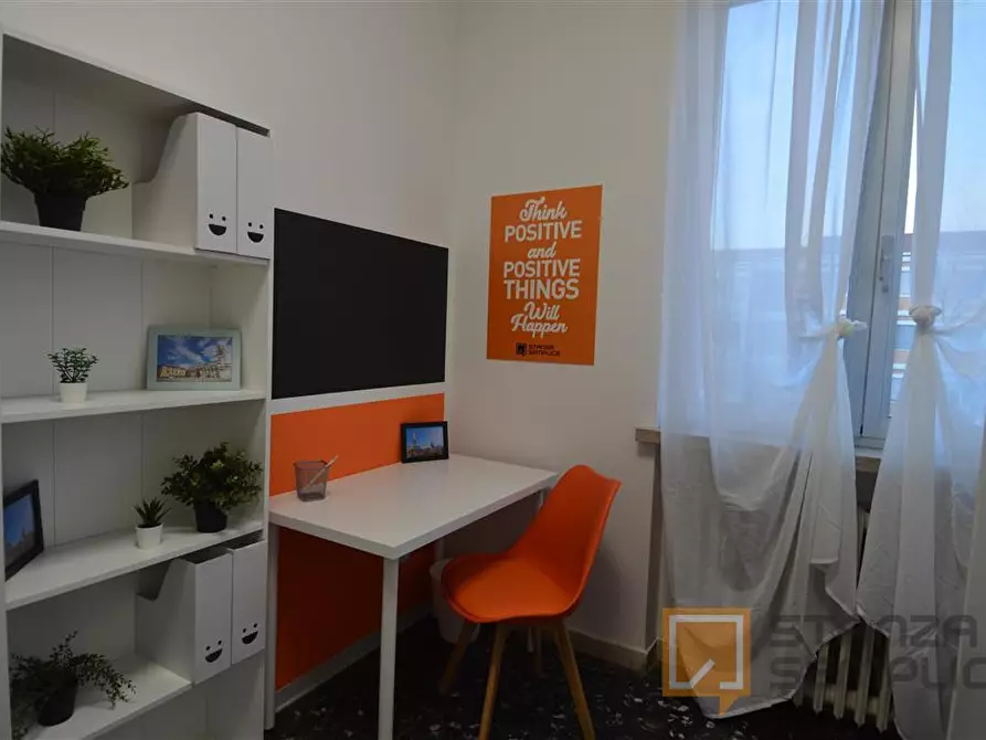 Immagine 3 di Stanza singola in affitto  in Vicolo Franco Villa 1 a Reggio Nell'emilia