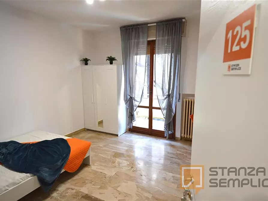 Immagine 1 di Stanza singola in affitto  in Via Crespellani 220 a Modena
